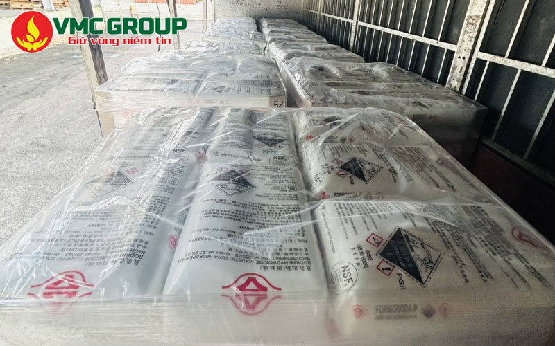 Mua xút hạt NaOH tại Hóa Chất Bể Bơi Việt Mỹ