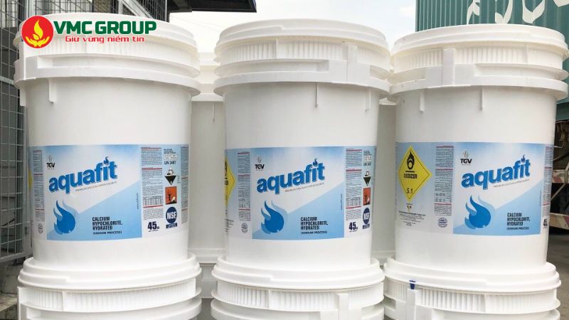 hoa-chat-be-boi-chlorine-an-do-aquafit
