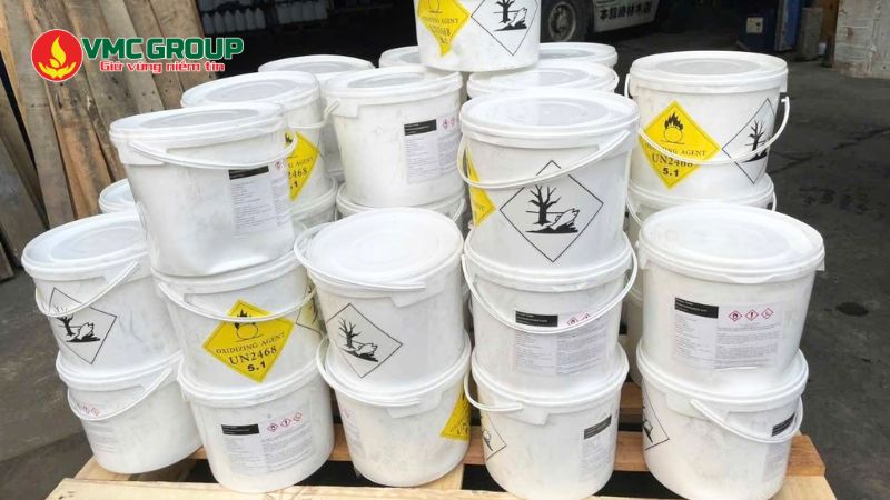 Hóa chất bể bơi Việt Mỹ cung cấp TCCA viên sủi 2g chính hãng Hóa chất bể bơi Việt Mỹ cung cấp TCCA viên sủi 2g chính hãng