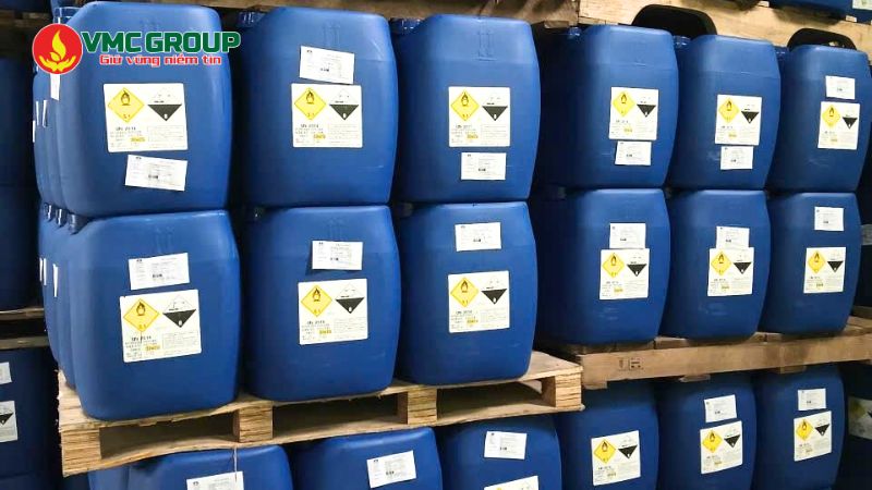 Hóa chất bể bơi Việt Mỹ luôn sẵn số lượng oxy già công nghiệp số lượng lớn