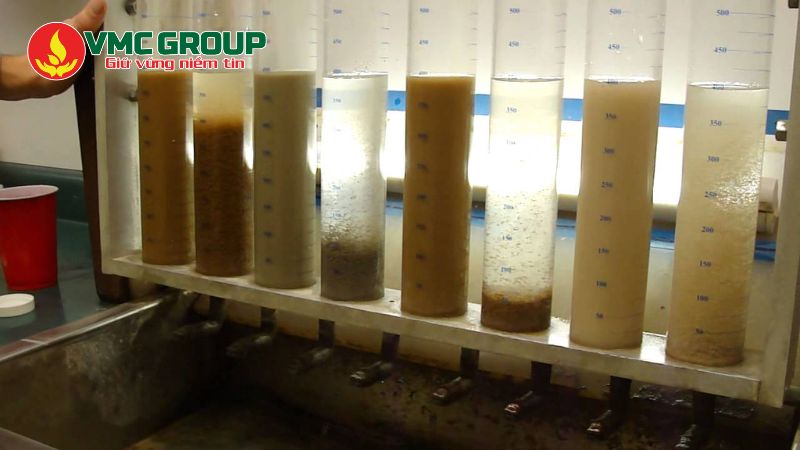Phương pháp Jartest mô phỏng giai đoạn keo tụ, tạo bông và lắng cặn Phương pháp Jartest mô phỏng giai đoạn keo tụ, tạo bông và lắng cặn