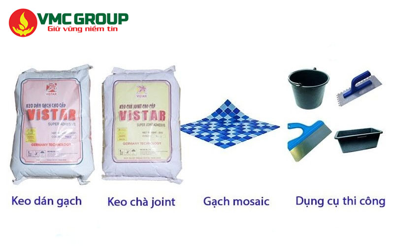 Chuẩn bị dụng cụ, vật liệu ốp gạch Mosaic bể bơi