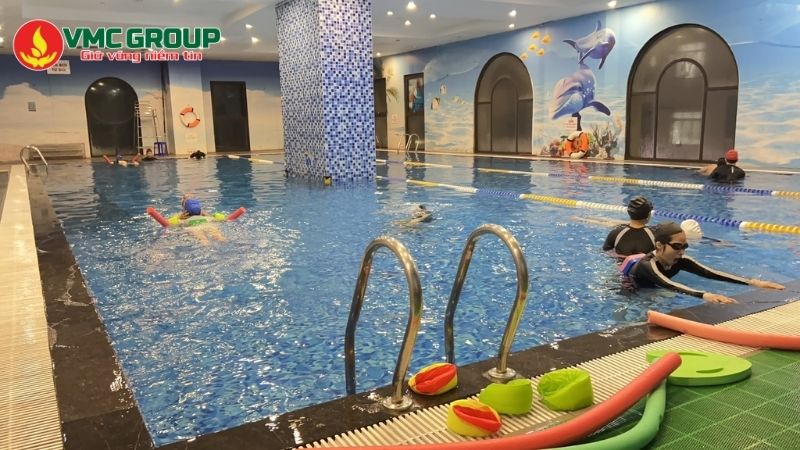Bể bơi Tân Hoàng Minh Bể bơi Tân Hoàng Minh