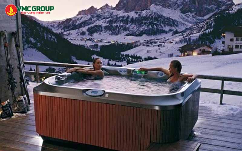 Bể sục Jacuzzi