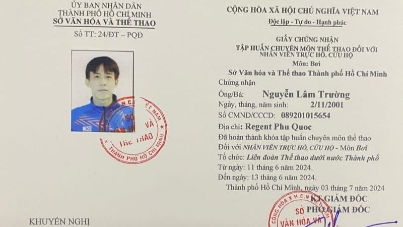 Chứng chỉ dạy bơi được cấp bởi cơ quan có thẩm quyền Chứng chỉ dạy bơi được cấp bởi cơ quan có thẩm quyền