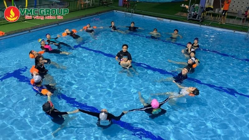 Dạy bơi Sài Gòn Swimming Dạy bơi Sài Gòn Swimming