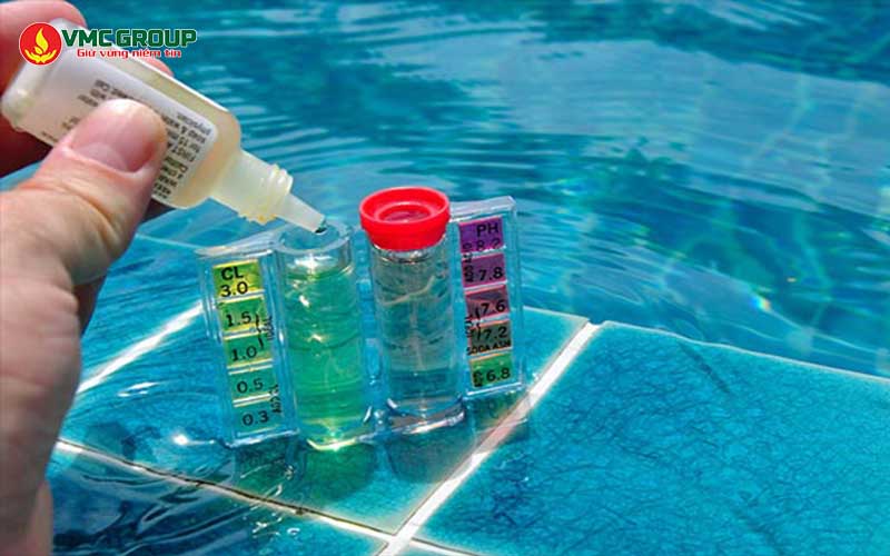 Kiểm tra chất lượng nước bể bơi