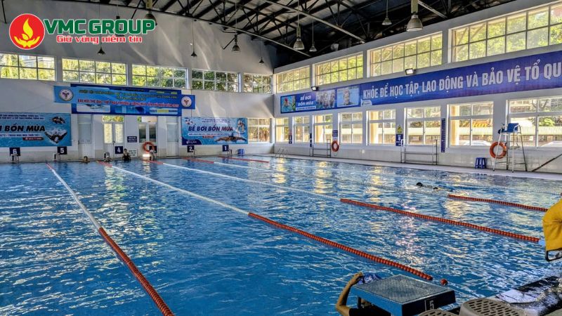 Trung tâm dạy bơi cho trẻ em Olympia