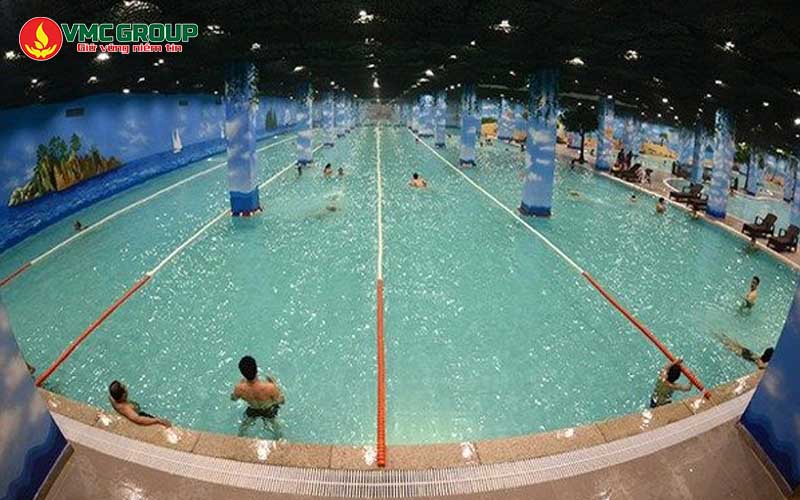 Bể bơi có thể tích lớn