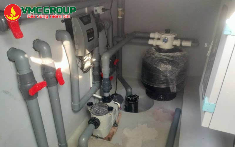 Bước 3: Cố định đường ống